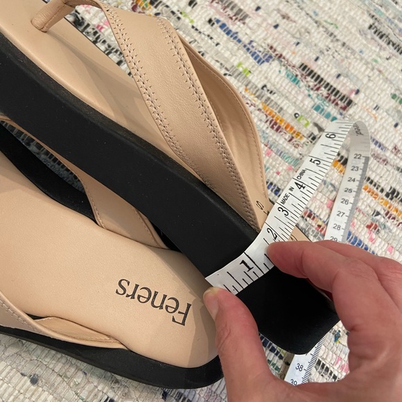 Feners, NWOT, beautiful cream platform slides, 39 **price firm** - Picture 3 of 7